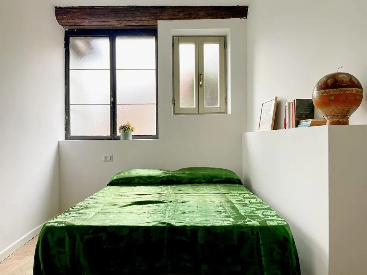 A Casa Di Nalis Apartment Bergamo