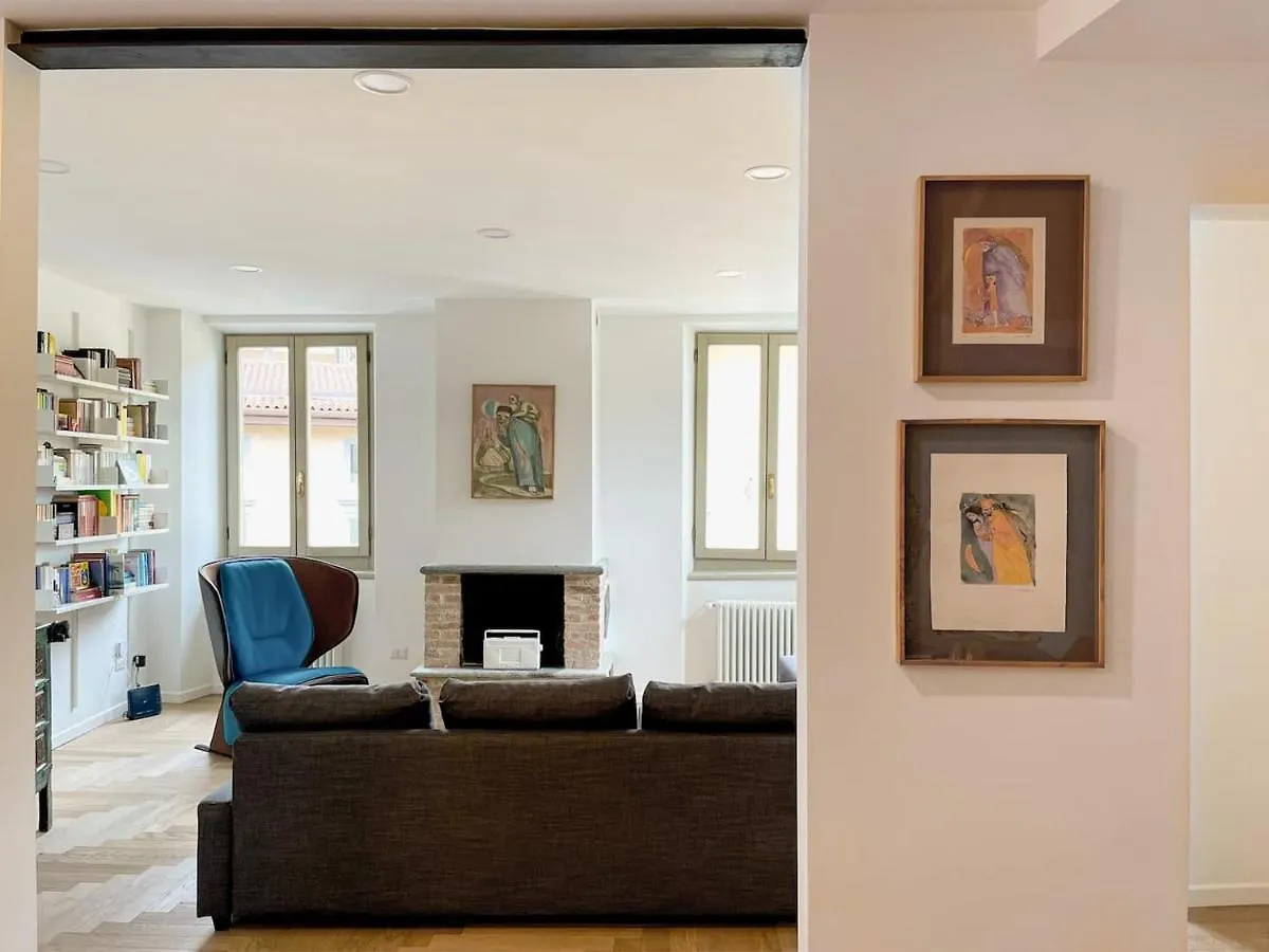 A Casa Di Nalis Apartment Bergamo