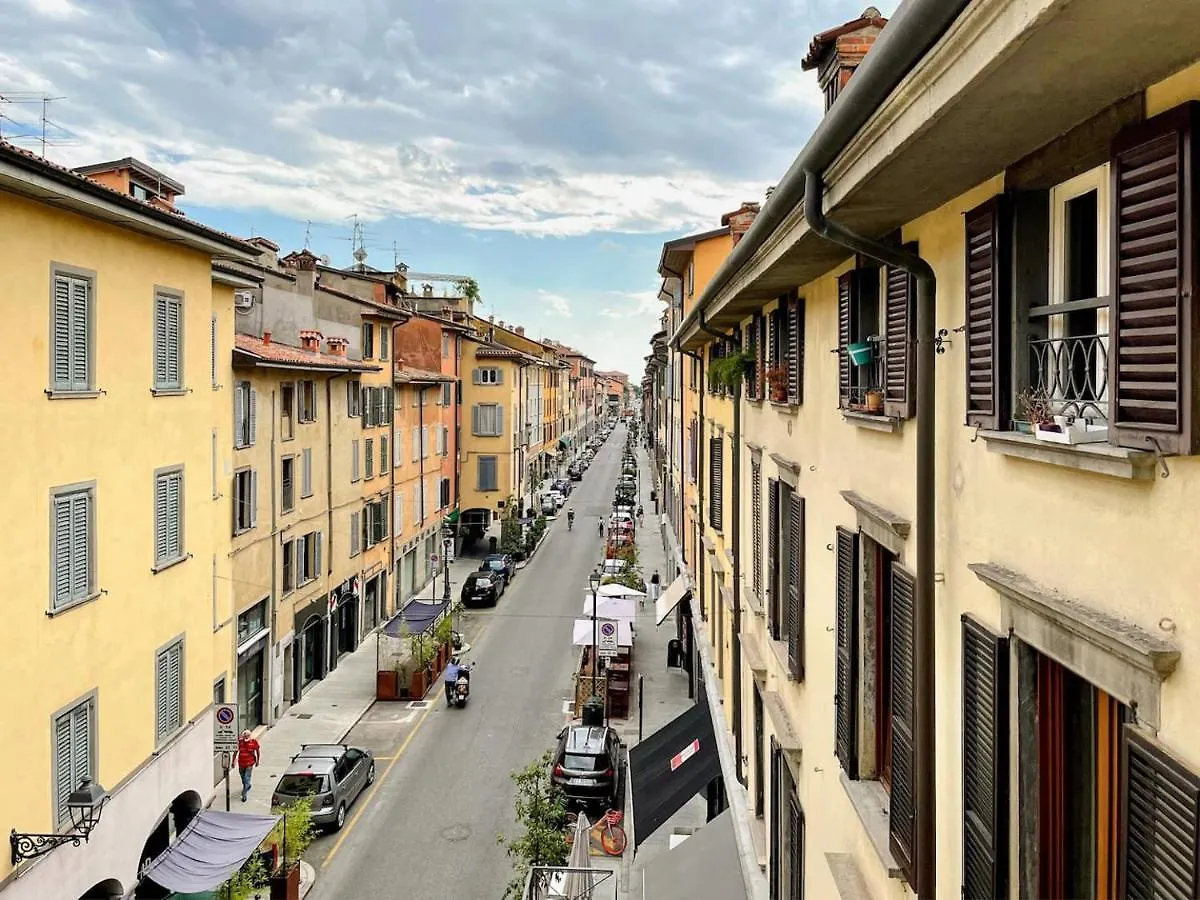 A Casa Di Nalis Apartment Bergamo
